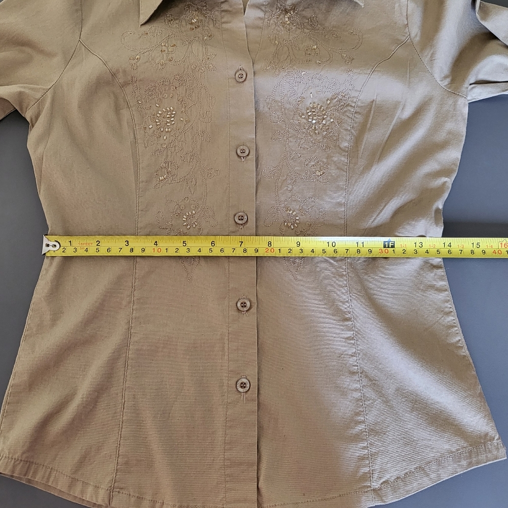 Women's Slim Fit Button Down 3/4 Sleeves Shirt Beige S - Picture 6 of 7